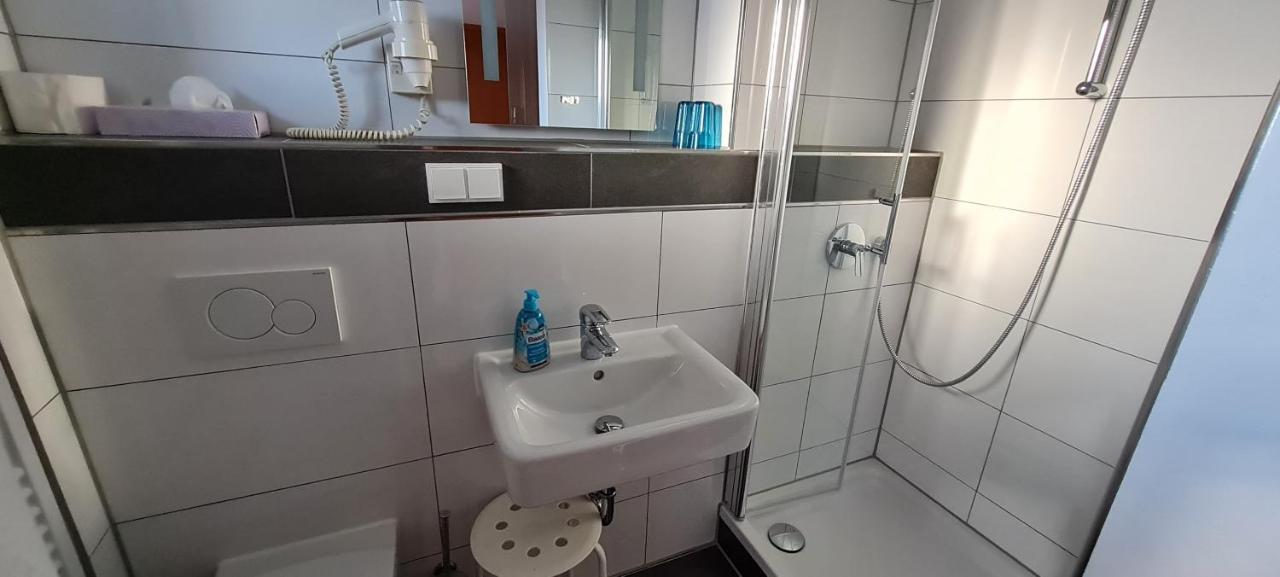 Zum Weissen Roessl Hotell Kallmünz Exteriör bild