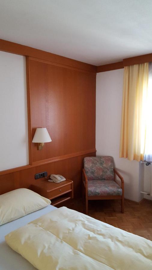 Zum Weissen Roessl Hotell Kallmünz Exteriör bild